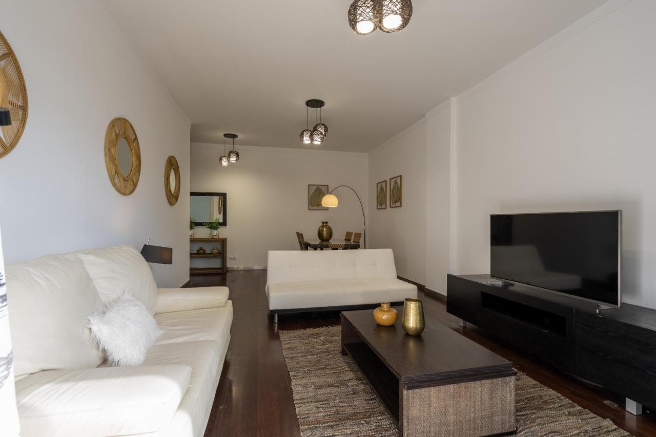 פונשל City View Apartment By Madeira Sun Travel מראה חיצוני תמונה